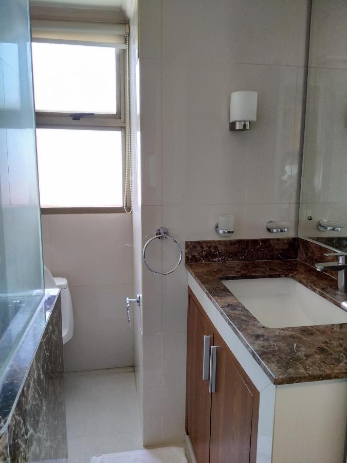 Apartemen Puncak Marina 수라바야 외부 사진